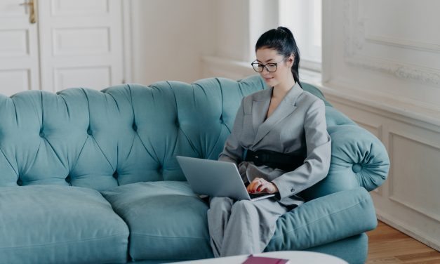 Utiliser les médias sociaux pour promouvoir vos offres d’emploi et attirer des candidats
